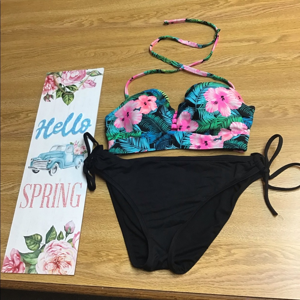 ANA bikini bottom M  with OP floral padded top M🌺